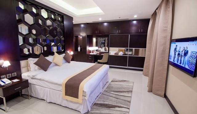 Premier Hotel