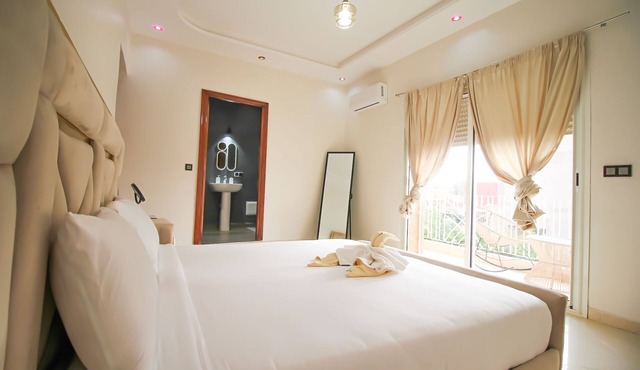 Redmoon Villa & Riad
