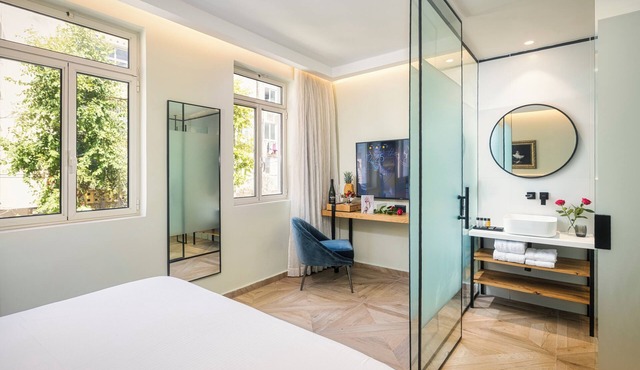 Rephael House Boutique Hotel