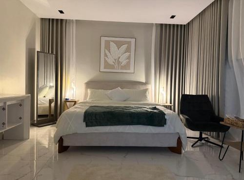 Rfaa Suites
