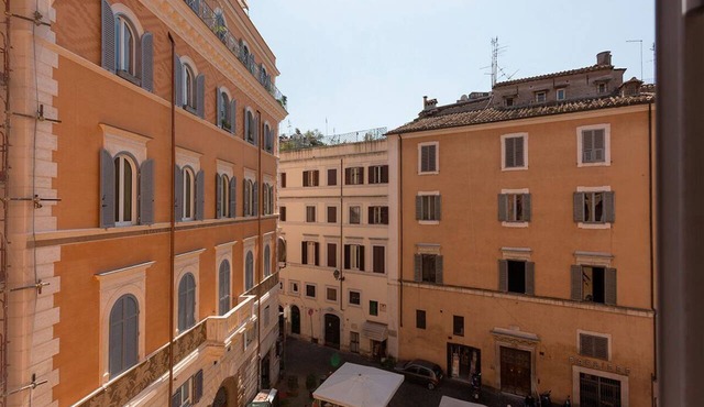 ROMAC Baullari III Family apartment in Campo de Fiori
