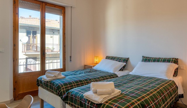 Room in the Heart of Val d'Orcia with Balcony and Wi-Fi
