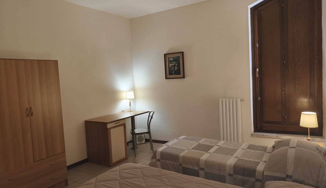 Rooms in the center of Foligno, near station, barracks, center and shrine