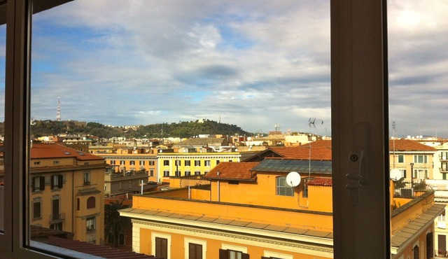 SAINT ANGELO CENTRAL TOP FLOOR APARTMENT NEAR SAINT PETERS (AirCon-WiFi)