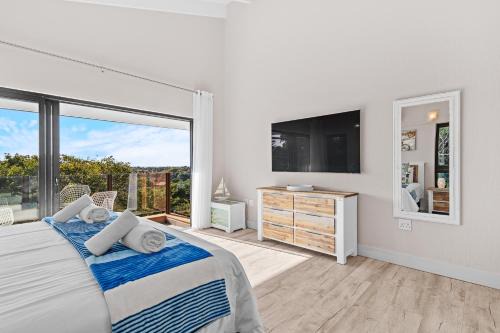 San Lameer Villa - 14306 - 5 Bedroom Luxury - 10 pax - San Lameer Rental Agency