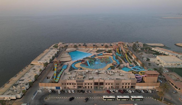 Sea Club Resort