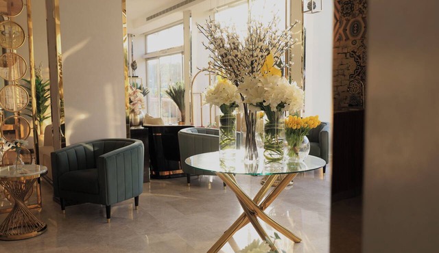 Seasons hotel suites