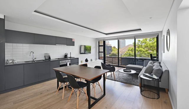 Secure 2Bed Green Point Retreat|Rooftop Pool & BBQ
