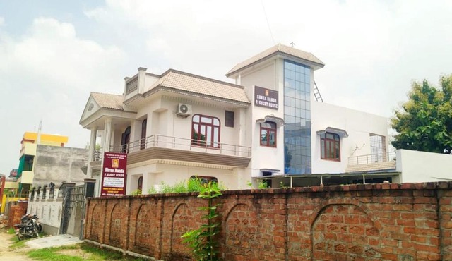 Shree Nanda Paying Guest House