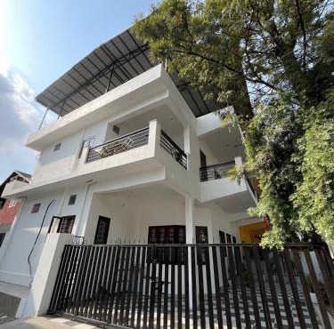 Silver Oaks Dalanwala by Jabula Getaways