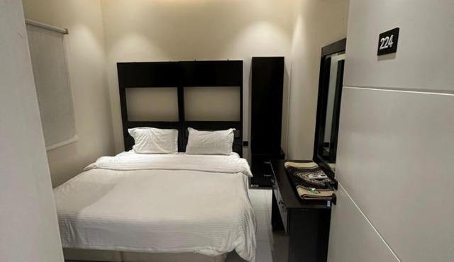 Smart Entry Room building