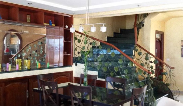 SPLENDID VILLA WITH POOL. SEA & MOUNTAIN VIEW-170M BEACH