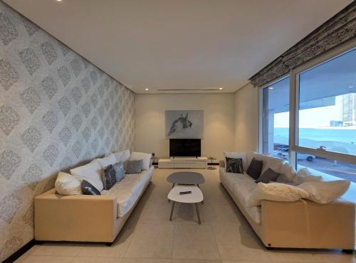 Stunning Sea View 3BR Duplex in Reef Island