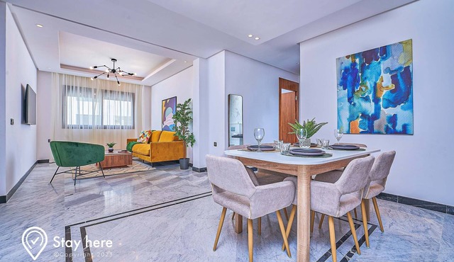 Sumptuous and Elegant 3 BR Apartment