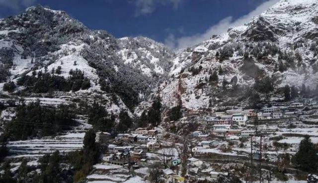 Sunlight HomeStay Peacefull nature between the hiils and mountains
