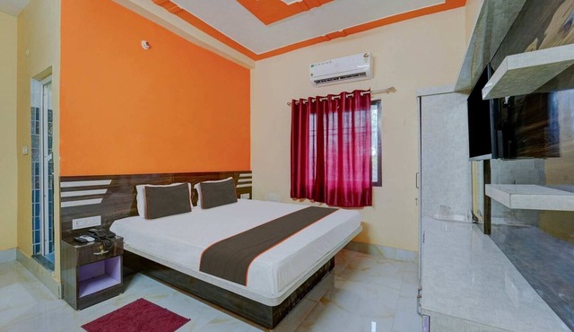 Super Hotel O Siddhi Vinayak Hotel & Banquets