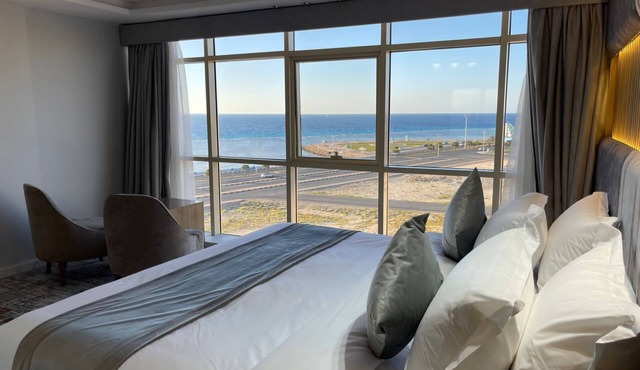Sweet Land Hotel