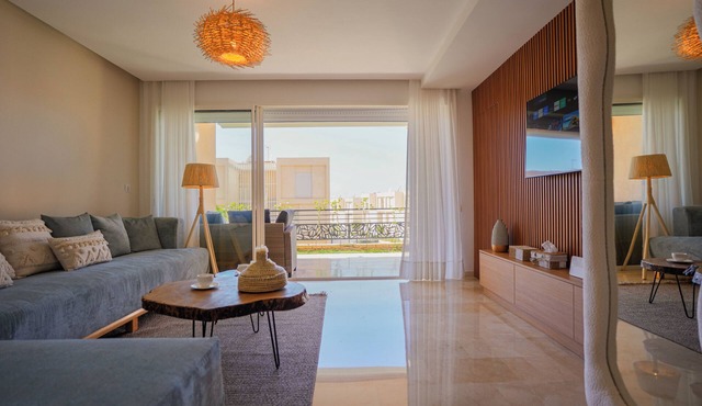 Taghazout Serenity/Surf-Pool-Golf Beach less than 10 minutes away on foot