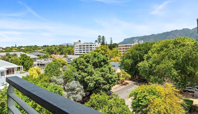 The Quadrant 406 - Two Bedroom Apartment, Sleeps 4