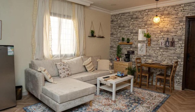 The Rustic Home 2