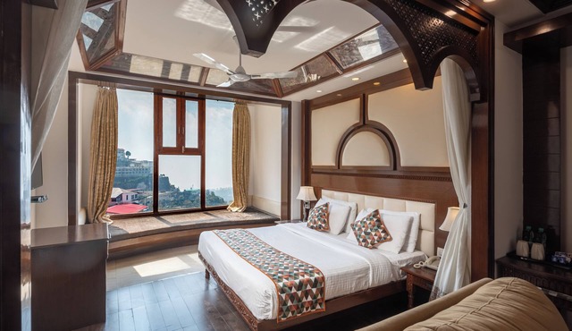 The Solitaire Resort by Lawrence Hotels