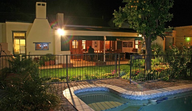 Thyme and Again Bed and Breakfast in Graaff-Reinet