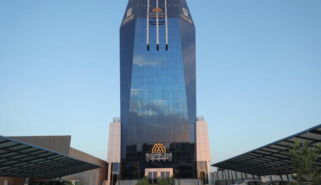 Tulip Plaza Hotel