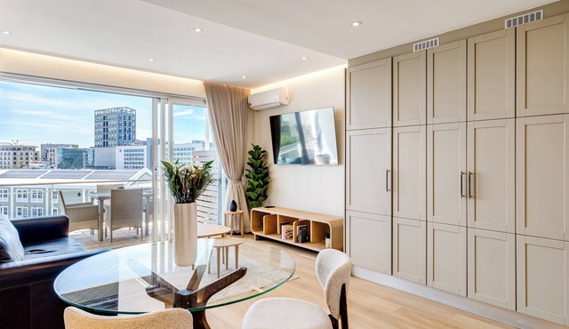 V&A Waterfront Marina Luxury 1BR CanalView+Balcony