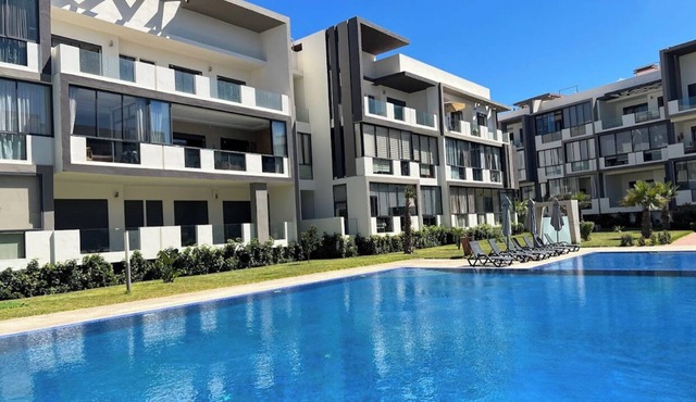 Very nice apartment with large swimming pool at dar bouazazaza