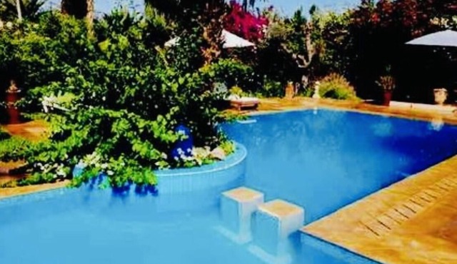 Villa Avec Piscine Privée au Cœur de la Palmeraie