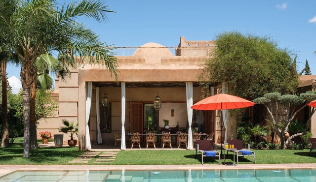 Villa Hilin - Chic and refined near golf courts with private SPA and heated pool