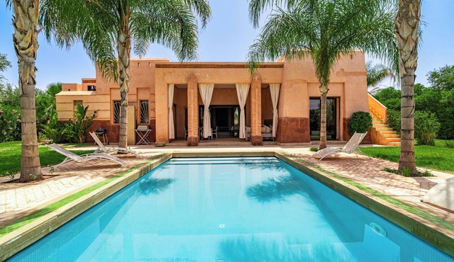 Villa Luxe 6p, Jardin sans vis-à-vis, Option Piscine chauffée FAMILLE SEULEMENT
