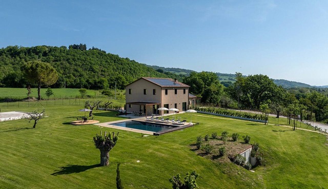 Villa Mamon 6+2, Emma Villas