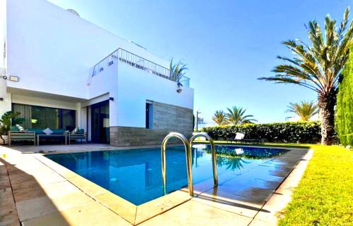 Villa Serena luxe et calme 500 m de la plage