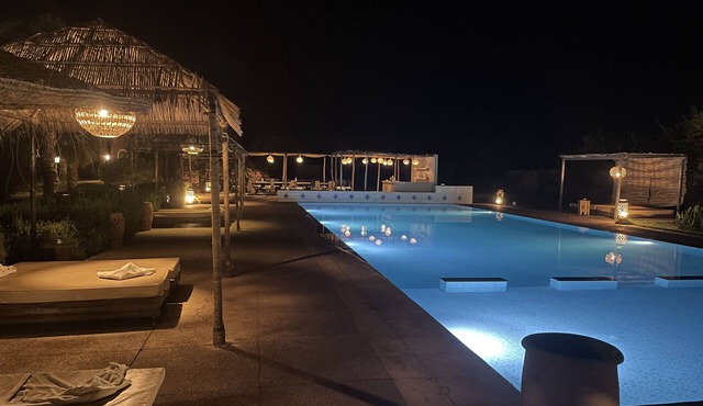 VILLA SIESTA, villa for 25 people, for event - Marrakech