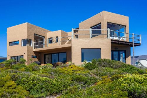 Villa Sur La Mer in Pringle Bay