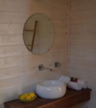 Vitrage Holiday Village and Spa