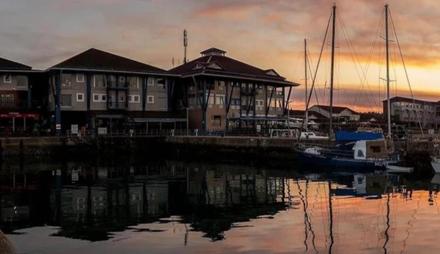 Waterfront Accommodation in Richards Bay