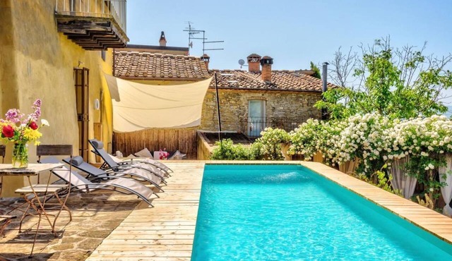 Wohnung in Marcena mit privatem Garten by Interhome
