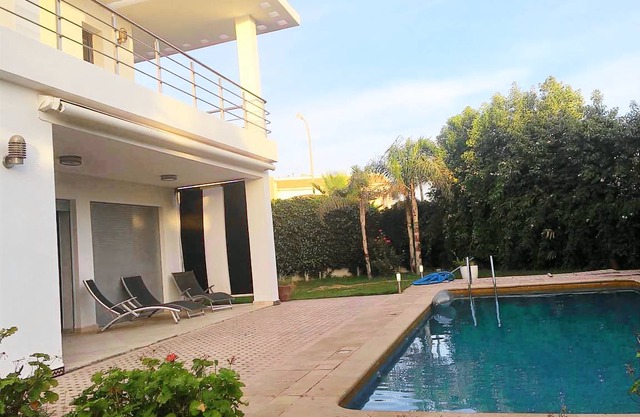 Amazing 3 Bedrooms Villa with Swimming Pool Ref: HI31055
