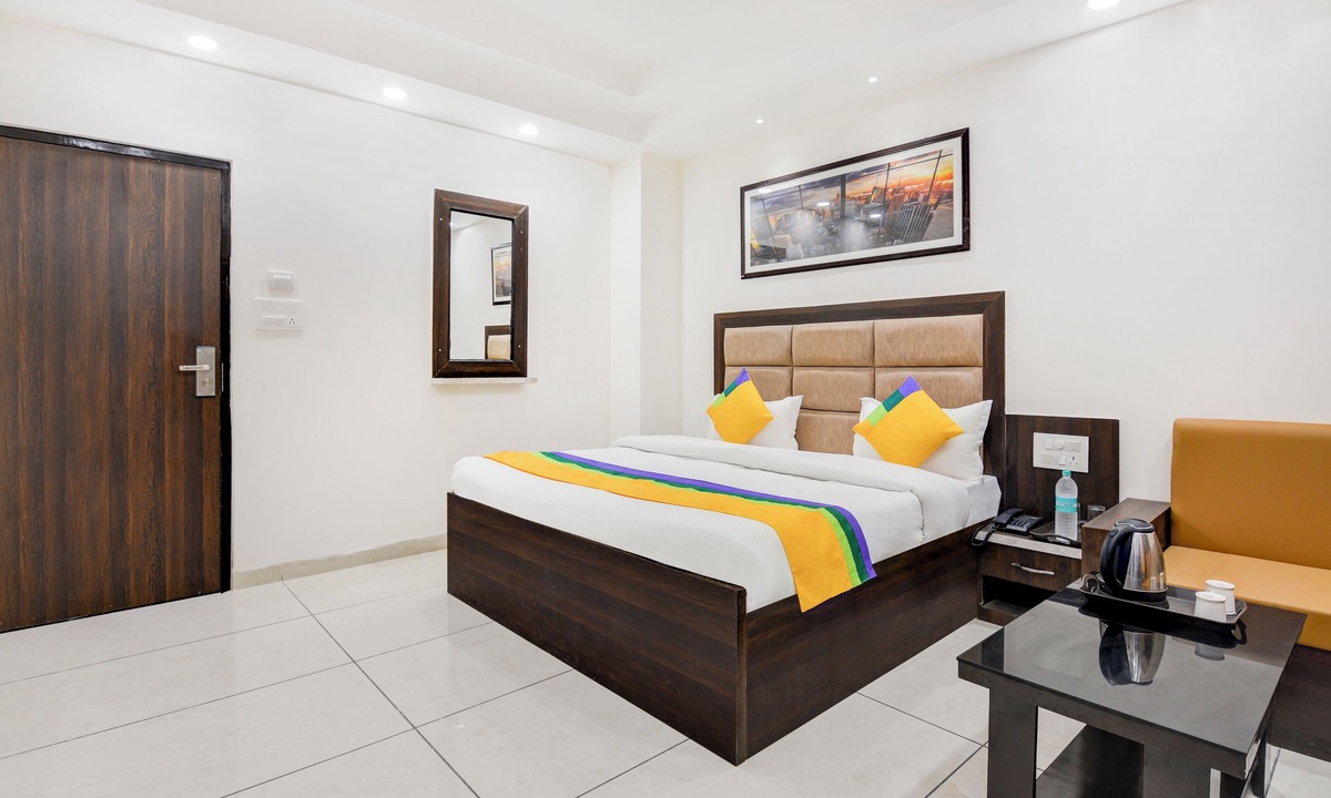 Roorkee Hotel | Itsy Hotels K K Residency Staywell