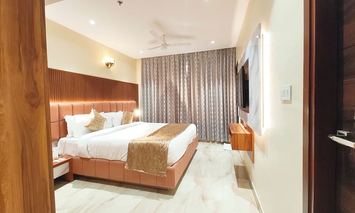 Kakarmatha Hotel | Hotel Vishwam Residency Varanasi