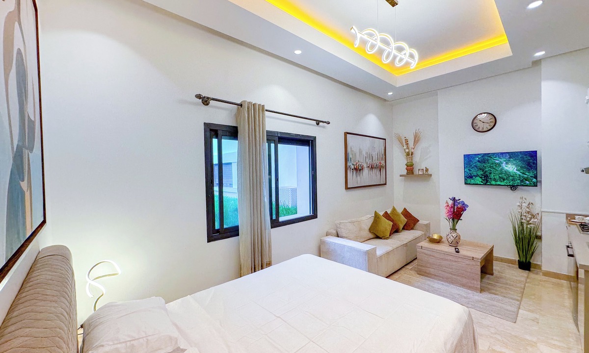 RACINE EXTENSION Apartment | Cozy Luxurious Bourgogne Studio