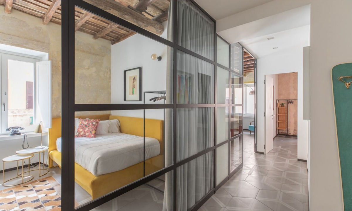 Rione XIV Borgo Apartment | Ombrellari Brand New Apartment