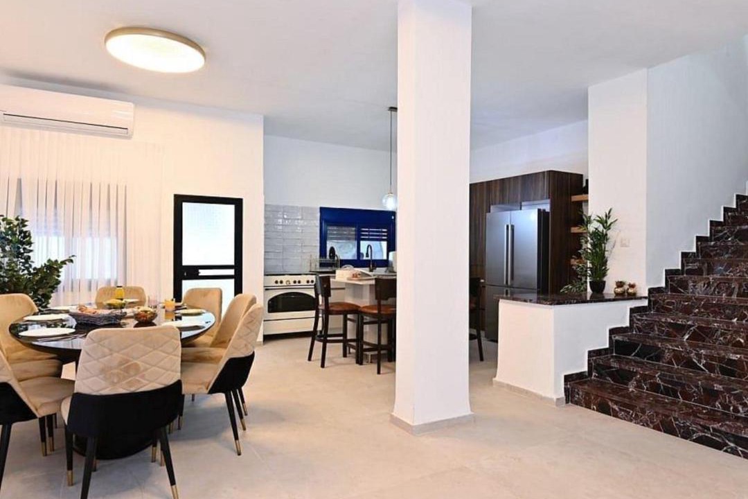 Ein Ya'akov Apartment | אחוזת סנטוריני - וילה מהממת עם בריכה מחוממת מקורה וג'קוזי בעין יעקב