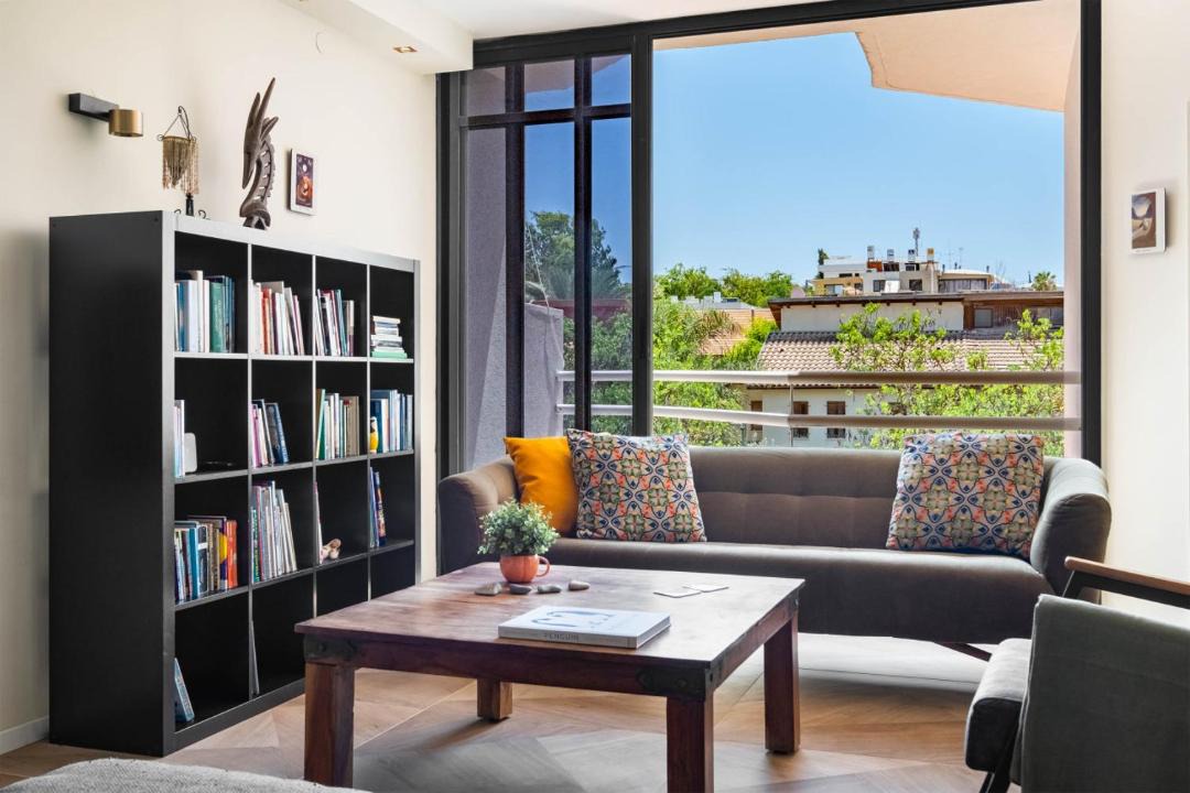 Ramat Hasharon Apartment | Ramat Hasharon Duplex Rooftop Oasis with Shelter