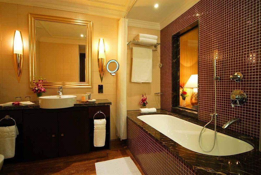 Photo of Bathroom in Diplomatic Area