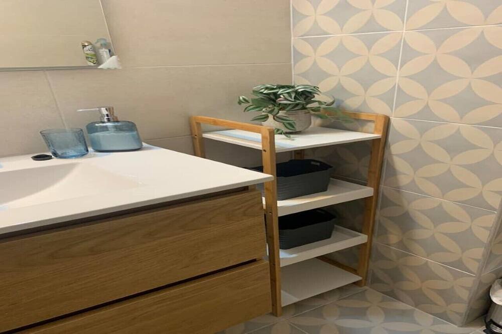 Photo of Bathroom in Nahariya