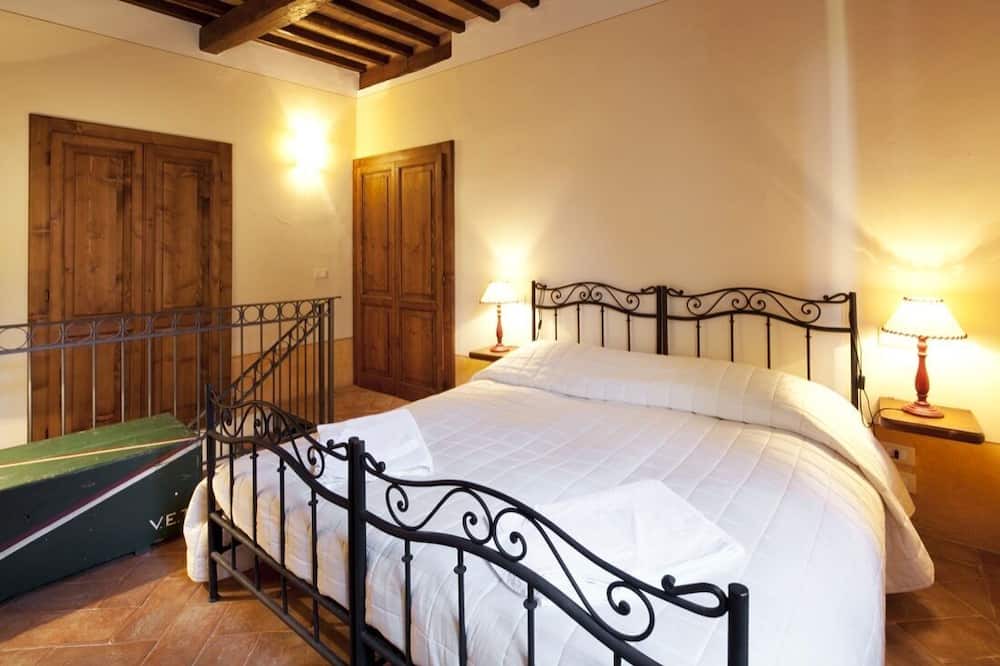 Photo of Bedroom in Montefalco