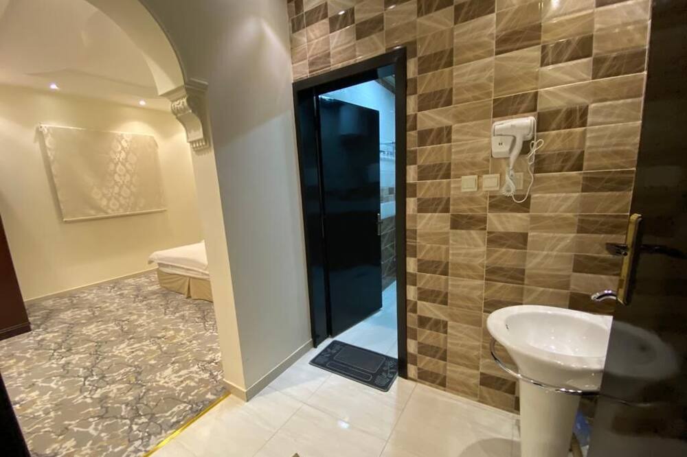Photo of Bathroom in Ahad Rafidah